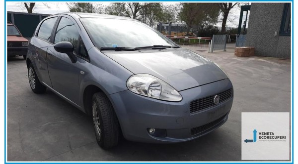 FIAT GRANDE PUNTO 2Y del 2009 parti usate e ricambi - Tipo Motore 350A1000