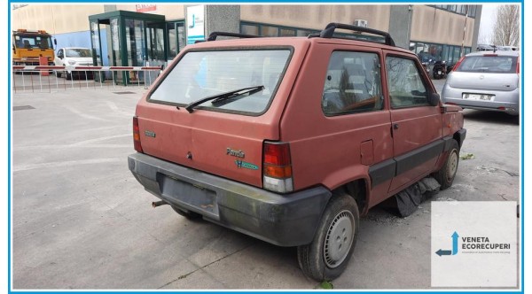 FIAT PANDA 1a Serie  del 2001 parti usate e ricambi - Tipo Motore 187A1000