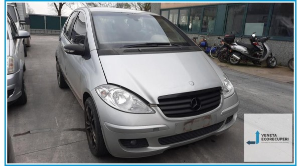 MERCEDES-BENZ Classe A W/C169 del 2005 parti usate e ricambi - Tipo Motore 640942