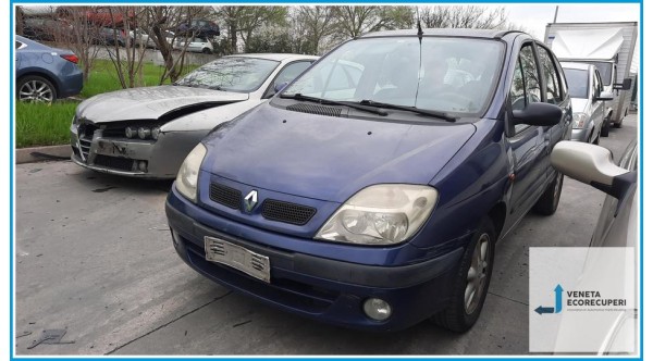 RENAULT SCENIC  del 2002 parti usate e ricambi - Tipo Motore K4MA7