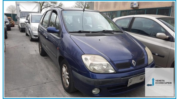 RENAULT SCENIC  del 2002 parti usate e ricambi - Tipo Motore K4MA7