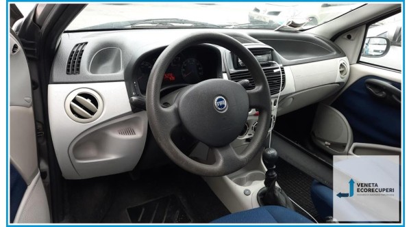 FIAT PUNTO 2U del 2004 parti usate e ricambi - Tipo Motore 188A4000
