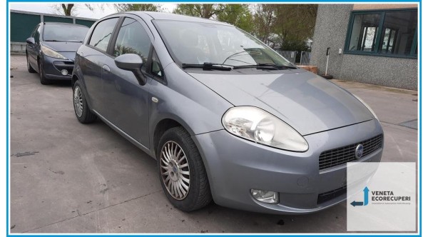 FIAT GRANDE PUNTO 2Y del 2006 parti usate e ricambi - Tipo Motore 199A2000