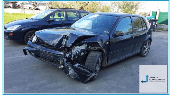 VOLKSWAGEN GOLF 1J del 2001 parti usate e ricambi - Tipo Motore ATD