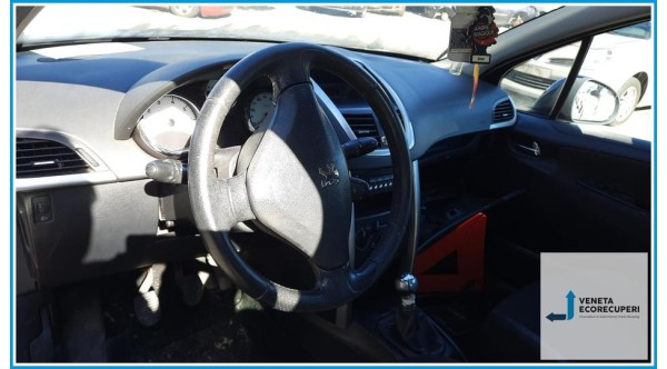 PEUGEOT 207  del 2006 parti usate e ricambi - Tipo Motore KFU