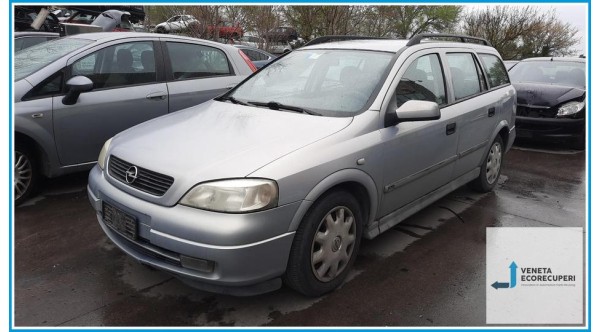 OPEL ASTRA T98 del 2000 parti usate e ricambi - Tipo Motore Y17DT