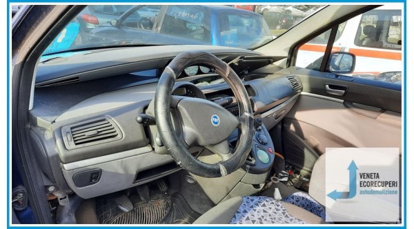 FIAT ULYSSE 2F del 2004 parti usate e ricambi