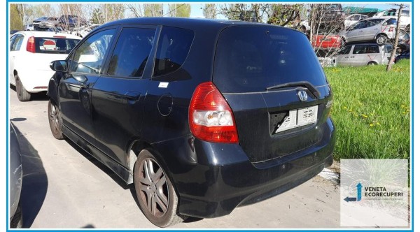 HONDA JAZZ 1a Serie  del 2005 parti usate e ricambi - Tipo Motore L13A1