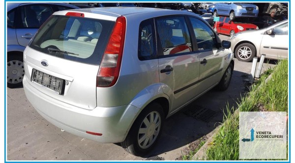 FORD FIESTA CBK del 2002 parti usate e ricambi - Tipo Motore FXJA