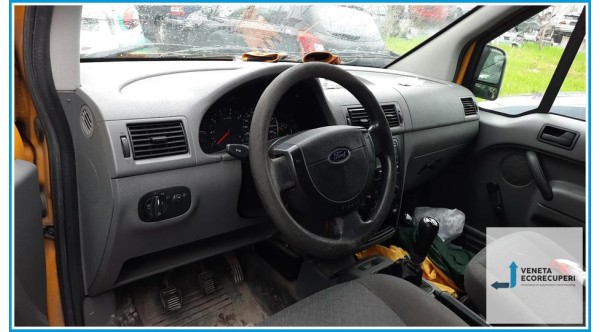 FORD TRANSIT CONNECT TC7 del 2005 parti usate e ricambi - Tipo Motore BHPA
