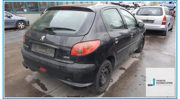 PEUGEOT 206  del 2006 parti usate e ricambi - Tipo Motore KFU