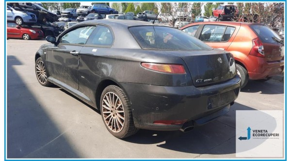 ALFA ROMEO GT X2 del 2006 parti usate e ricambi - Tipo Motore 937A5000