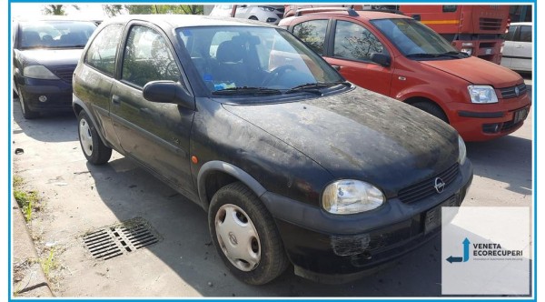OPEL CORSA S93 del 2000 parti usate e ricambi - Tipo Motore X12XE