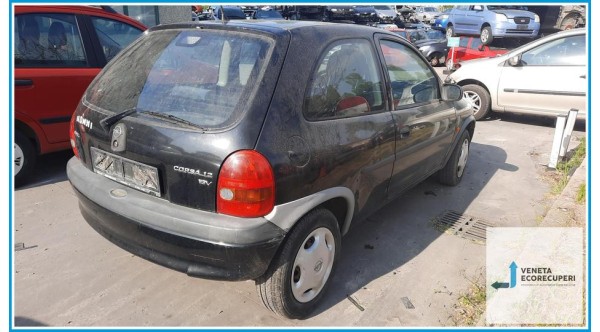 OPEL CORSA S93 del 2000 parti usate e ricambi - Tipo Motore X12XE