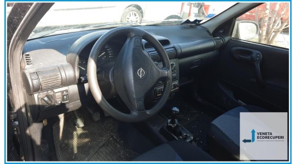 OPEL CORSA S93 del 2000 parti usate e ricambi - Tipo Motore X12XE