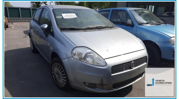 FIAT GRANDE PUNTO 2Y del 2007 parti usate e ricambi - Tipo Motore 199A4000