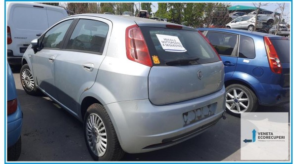 FIAT GRANDE PUNTO 2Y del 2007 parti usate e ricambi - Tipo Motore 199A4000