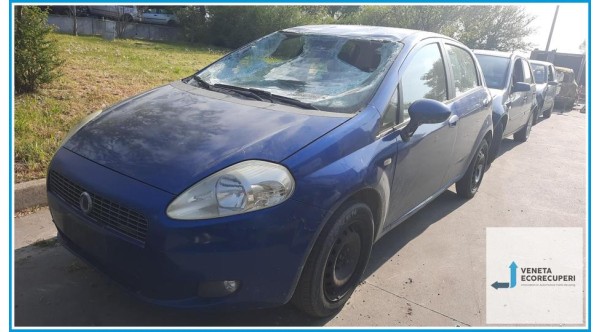 FIAT GRANDE PUNTO 2Y del 2007 parti usate e ricambi - Tipo Motore 199A6000