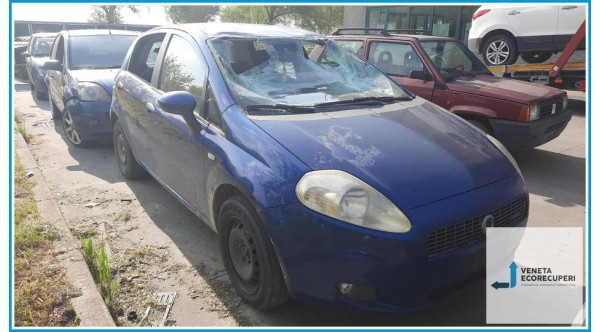 FIAT GRANDE PUNTO 2Y del 2007 parti usate e ricambi - Tipo Motore 199A6000