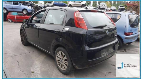 FIAT GRANDE PUNTO 2Y del 2007 parti usate e ricambi - Tipo Motore 199A4000