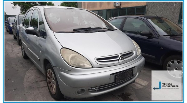 CITROEN XSARA PICASSO  del 2003 parti usate e ricambi - Tipo Motore RHY