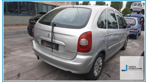 CITROEN XSARA PICASSO  del 2003 parti usate e ricambi - Tipo Motore RHY