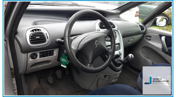 CITROEN XSARA PICASSO  del 2003 parti usate e ricambi - Tipo Motore RHY