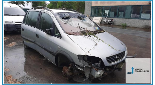 OPEL ZAFIRA T98 del 2001 parti usate e ricambi - Tipo Motore Y20DTH