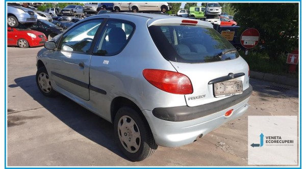 PEUGEOT 206  del 2000 parti usate e ricambi - Tipo Motore HFX