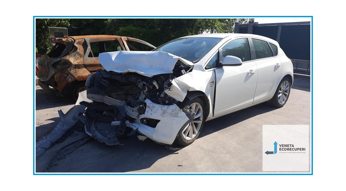 OPEL ASTRA P10 del 2010 parti usate e ricambi - Tipo Motore A17DTR