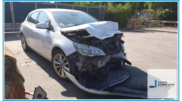 OPEL ASTRA P10 del 2010 parti usate e ricambi - Tipo Motore A17DTR