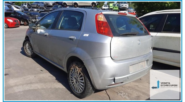 FIAT GRANDE PUNTO 2Y del 2006 parti usate e ricambi - Tipo Motore 350A1000