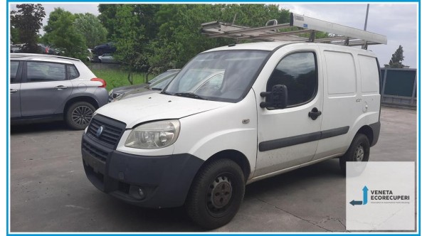 FIAT DOBLO' 3C del 2006 parti usate e ricambi - Tipo Motore 223B1000