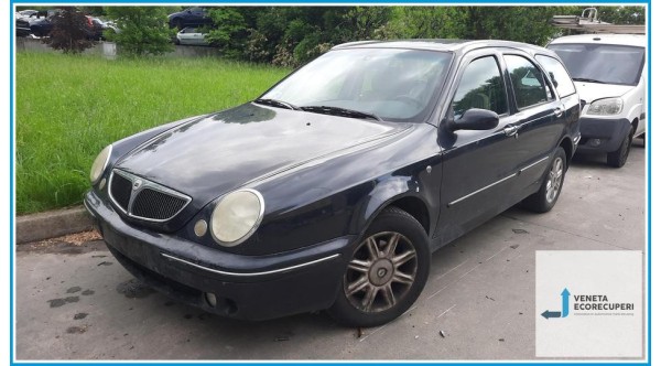 LANCIA LYBRA  del 2001 parti usate e ricambi - Tipo Motore 182A4000