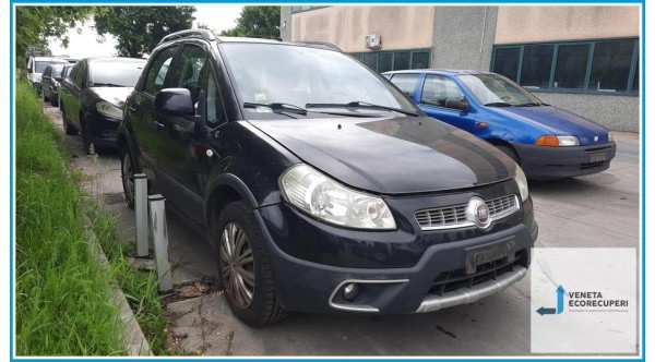 FIAT SEDICI 3B del 2010 parti usate e ricambi - Tipo Motore M16A