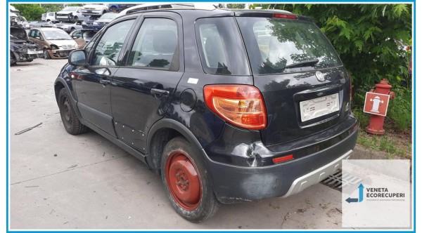 FIAT SEDICI 3B del 2010 parti usate e ricambi - Tipo Motore M16A