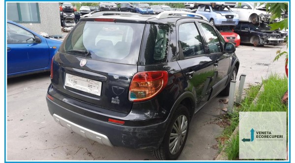 FIAT SEDICI 3B del 2010 parti usate e ricambi - Tipo Motore M16A