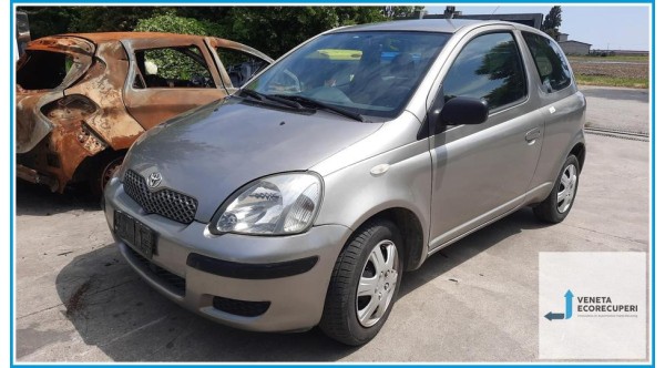 TOYOTA YARIS FRP del 2004 parti usate e ricambi - Tipo Motore 1SZFE