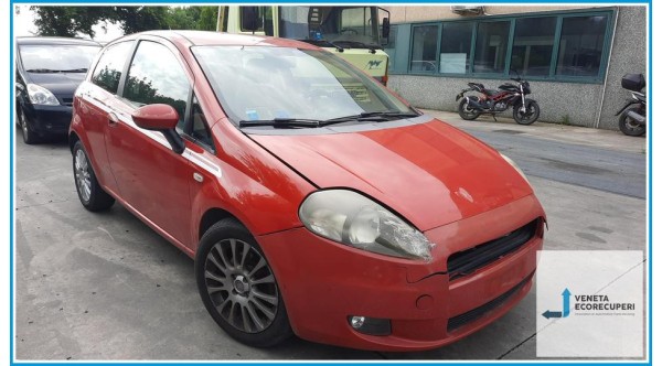 FIAT GRANDE PUNTO 2Y del 2008 parti usate e ricambi - Tipo Motore 199A3000