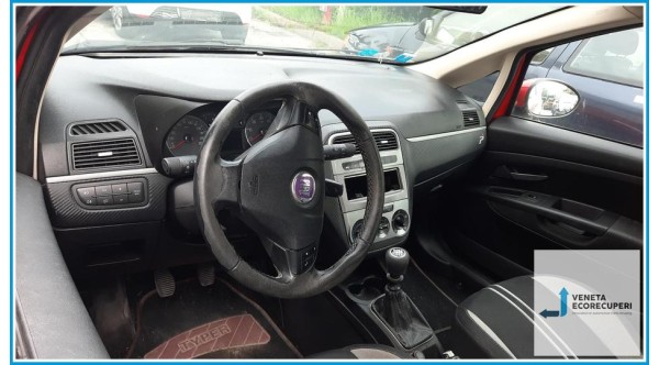 FIAT GRANDE PUNTO 2Y del 2008 parti usate e ricambi - Tipo Motore 199A3000