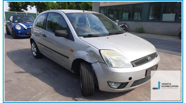 FORD FIESTA CBK del 2003 parti usate e ricambi - Tipo Motore FUJA