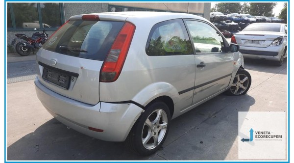 FORD FIESTA CBK del 2003 parti usate e ricambi - Tipo Motore FUJA