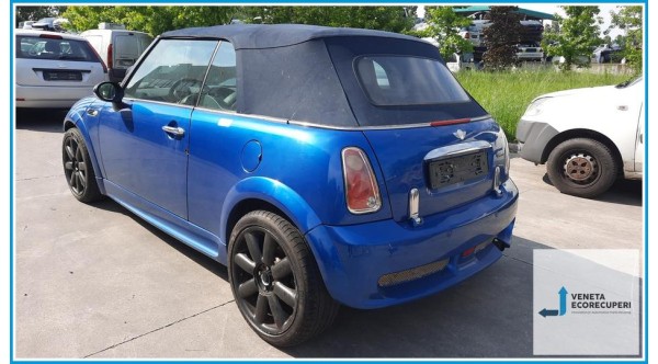 MINI MINI Cabrio R52 del 2006 parti usate e ricambi - Tipo Motore W10B16A