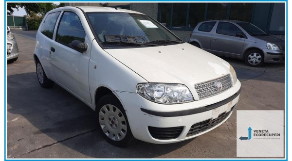 FIAT PUNTO CLASSIC 2U del 2009 parti usate e ricambi - Tipo Motore 188A4000
