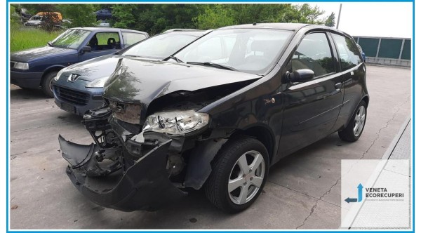 FIAT PUNTO 2U del 2005 parti usate e ricambi - Tipo Motore 188A4000