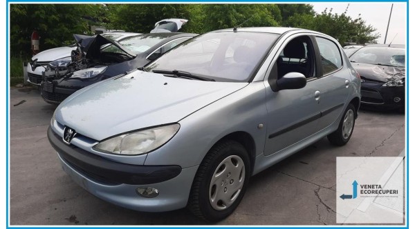 PEUGEOT 206  del 2003 parti usate e ricambi - Tipo Motore HFX