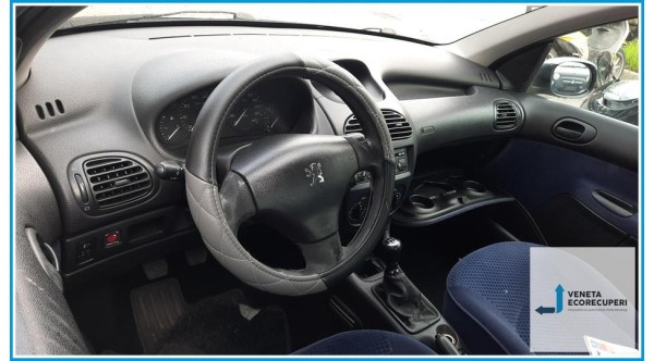 PEUGEOT 206  del 2003 parti usate e ricambi - Tipo Motore HFX