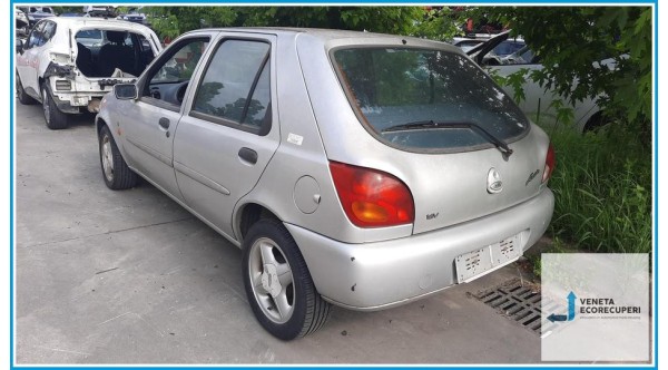 FORD FIESTA DX del 1998 parti usate e ricambi - Tipo Motore DHA