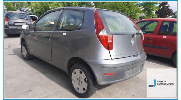 FIAT PUNTO 2U del 2003 parti usate e ricambi - Tipo Motore 188A4000