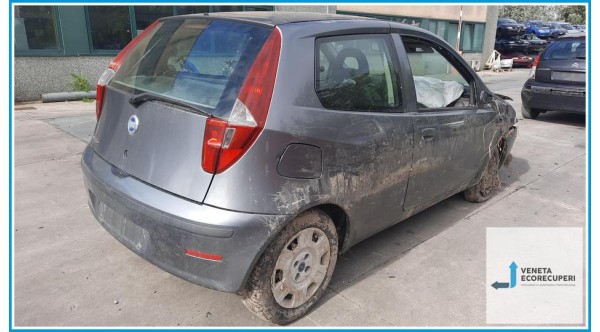 FIAT PUNTO 2U del 2003 parti usate e ricambi - Tipo Motore 188A4000